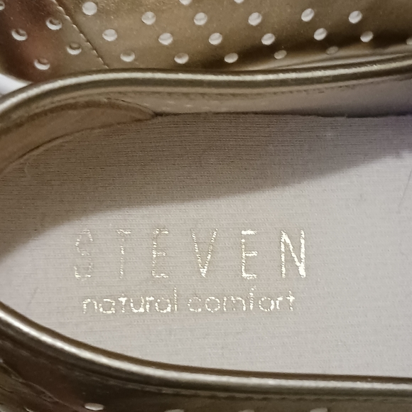 STEVEN SLIP-ONS SNEAKERS Sz 6.5 - Picture 10 of 11